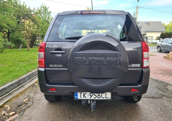 Suzuki Grand Vitara cena 32800 przebieg: 278000, rok produkcji 2011 z Kielce małe 46